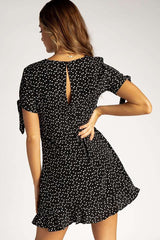 Fashion Round neck Point print Short sleeve Skater Dresses