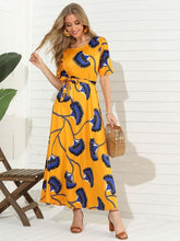 Fashiuon Print Round neck Short sleeve Lacing Maxi Dresses