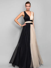 Two-color Sleeveless V-Neck Evening Dress
