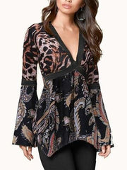 Floral V neck Gored Leopard print T-Shirts