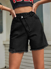 Loose Slim Raw Edge Denim Shorts