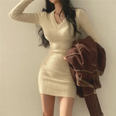V-neck Long-sleeved Knitted Bodycon Dress