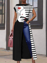 White Crew Neck Abstract Statement Shirts & Tops