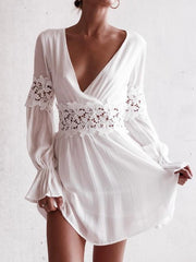 Chic White Long sleeve v-neck lace patchwork Min Skater dresses