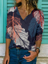 Women v neck leave long sleeve T-shirts for Autumn