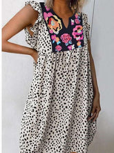 Fashion Casual Print V neck Falbala Shift Dresses