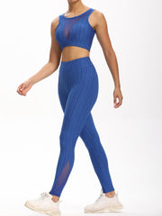 Mesh Insert Textured Sports Bra