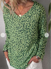 Fashion Leopard print V neck Long sleeve T-Shirts