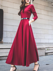 Round Neck Patch Pocket Plain Maxi Dress