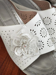 3D Floral Cutout Upper Vintage Bohemian Wedge Slippers
