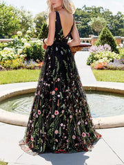 Black Elegant V neck Backless Flower Embroidery Evening Dress