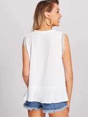 Fashion Gored Lace Round neck Vests