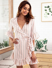 New V neck Falbala Trumpet sleeve Shift Dresses