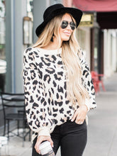 Round Collar Leopard Print Long Sleeve Sweaters