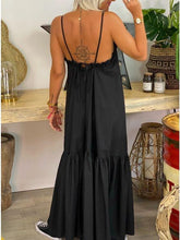 Black Solid Spaghetti Sleeveless Swing Dresses
