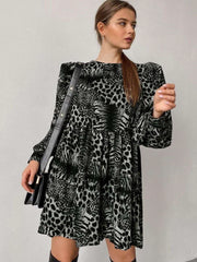 Casual Loose Leopard print Round neck Long sleeve Shift Dresses
