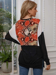 Casual Loose Gored Serpentine printing Round neck Long sleeve T-Shirts