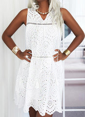 White V neck hollow out Vacation Dresses