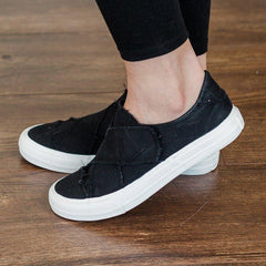 Women Stylish Flat Heel Canvas Sneakers