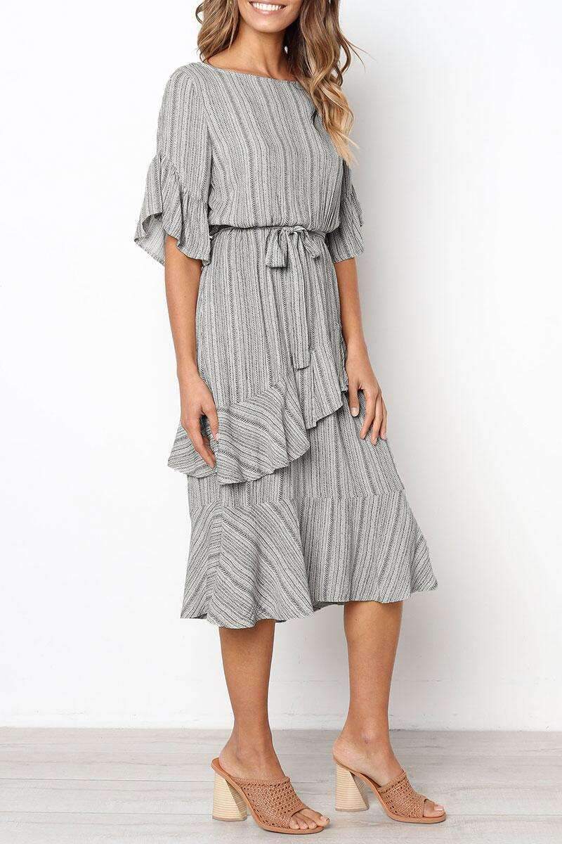 Fashion Stripe Half sleeve Lacing  Falbala Skater Dresses