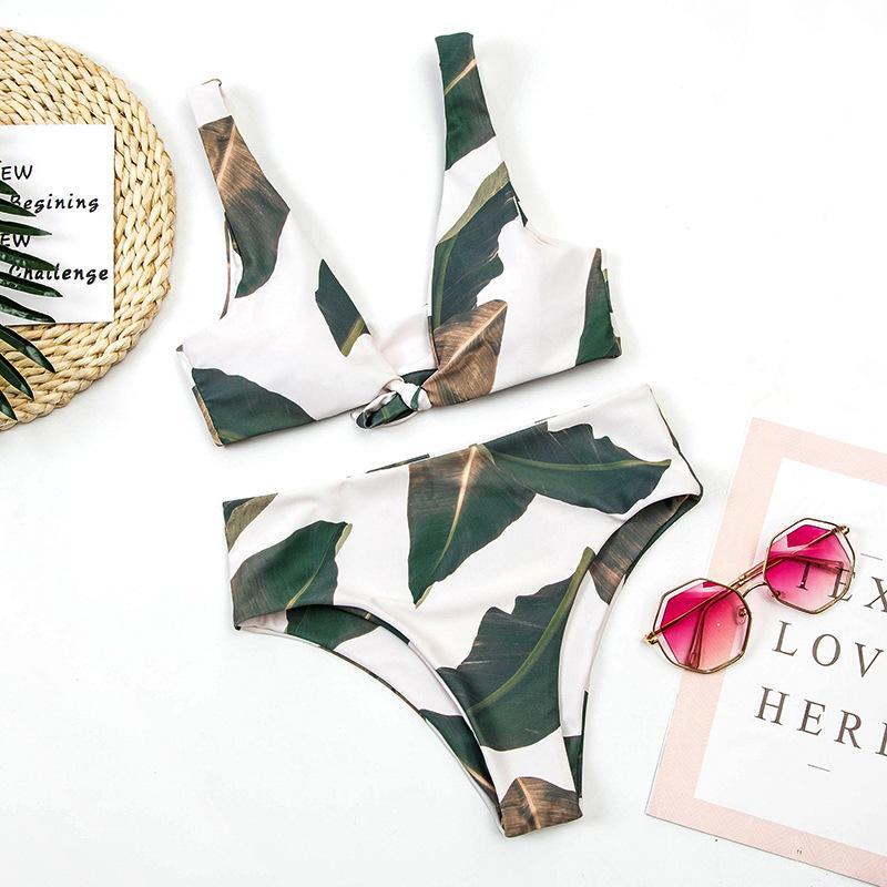 Two-Piece Sexy Tropical Print Split Bikini  Swimwear