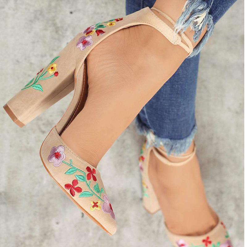 Female Scrub Embroidery Front Tie Thick Heel Pointed Toe Pumps