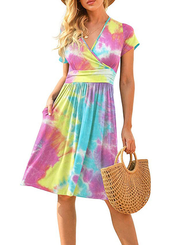 V collar short sleeve mini skirt printed skater dresses