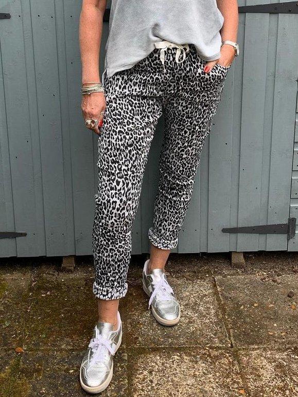 Leopard Sheath Leopard Print Casual Pants