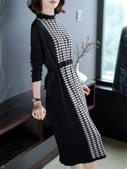 Houndstooth Paneled Long Sleeve Knitted Midi Dress