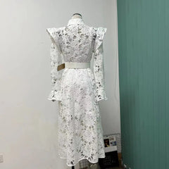 French Temperament Water-Soluble Single-Breasted Lace Dress