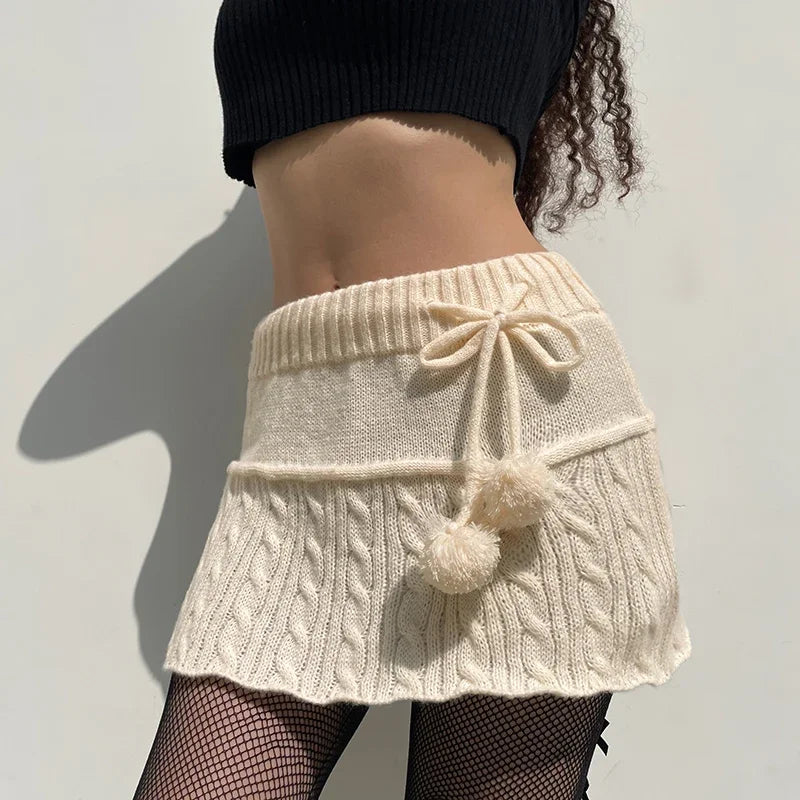 Knitted Low Waist Preppy Style Skirt