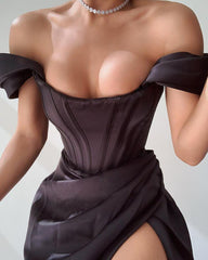 Runway Fashion Off-Shoulder Split Red Corset Dress