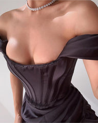Runway Fashion Off-Shoulder Split Red Corset Dress