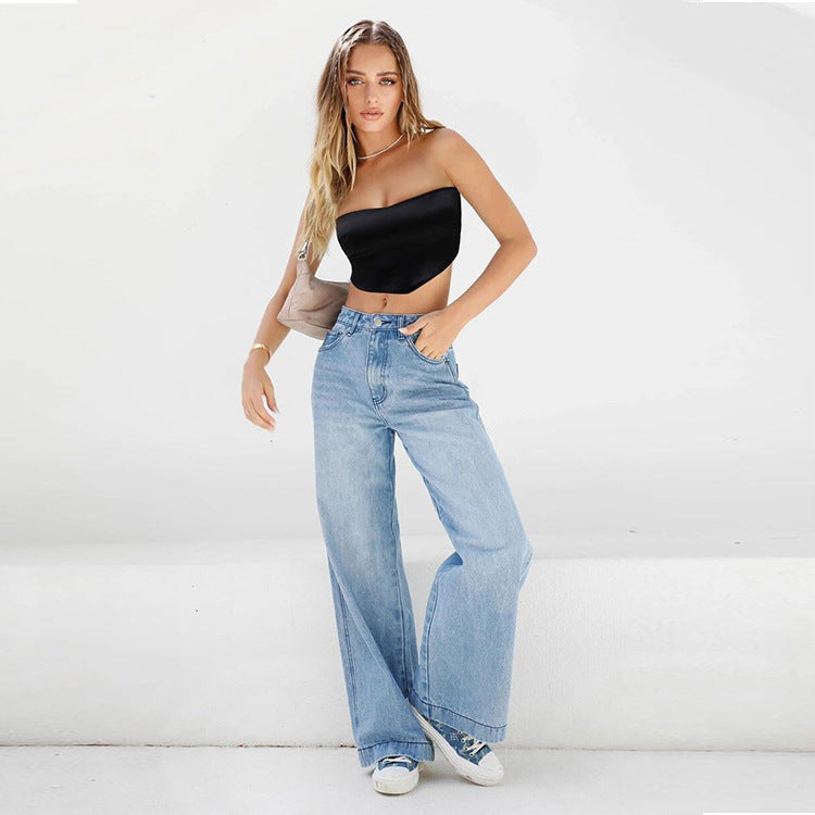 Loose High-Waisted Wide-Leg Jeans