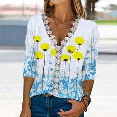 Loose and comfortable casual lace V-neck printed women's T-shirts
