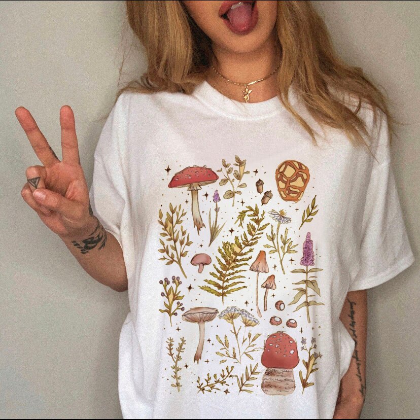 Strawberry Tarot Shirt 90s Lady Fashion Tees