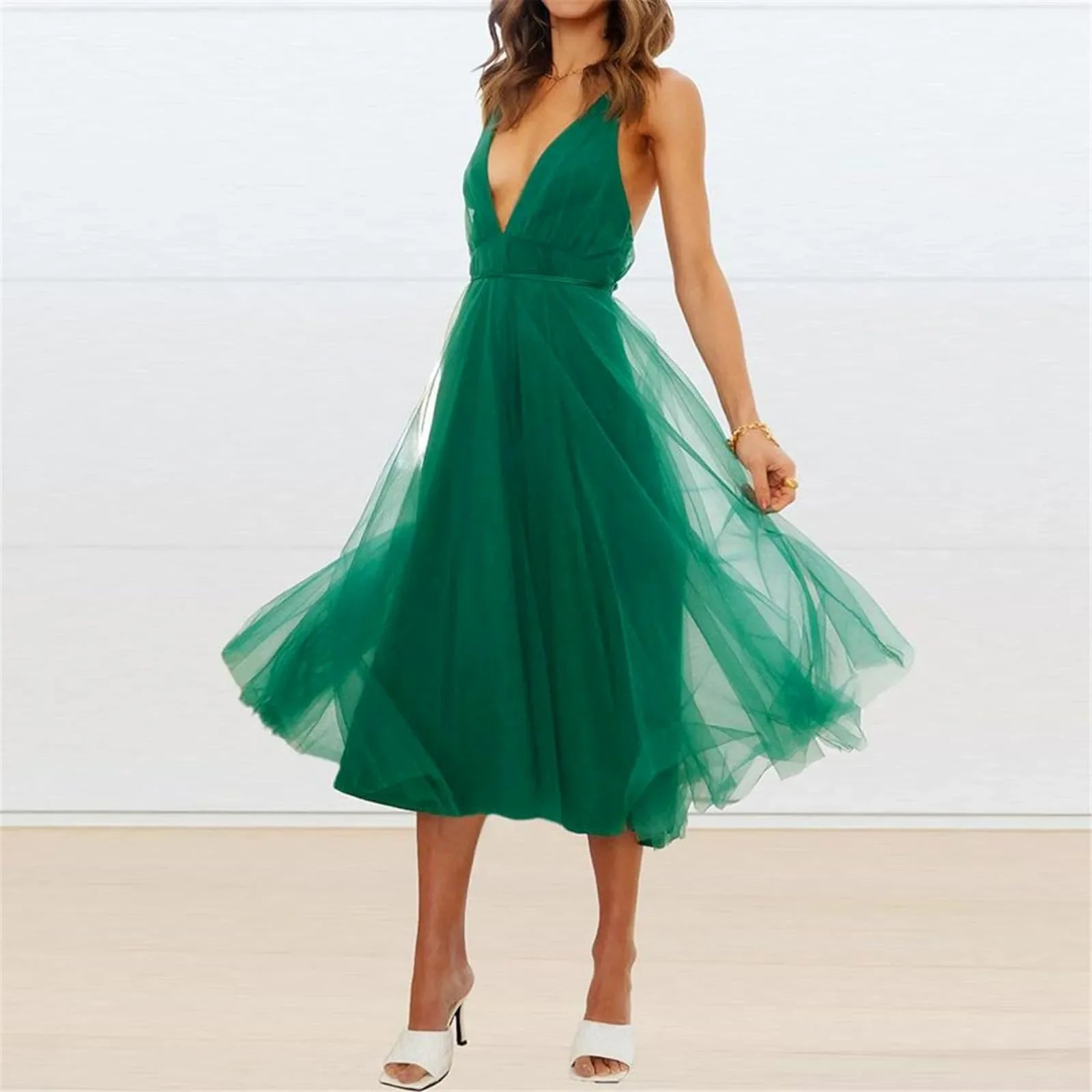 Lace-Up Empire Waist Deep V-Neck Backless Tulle Bridesmaid Midi Dress