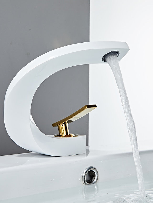 Bathroom Sink Mixer Faucet, Mono Wash Basin Single Handle Basin Taps Washroom, Monobloc Vessel Water Brass Tap Deck Mounted with Hot and Cold Hose