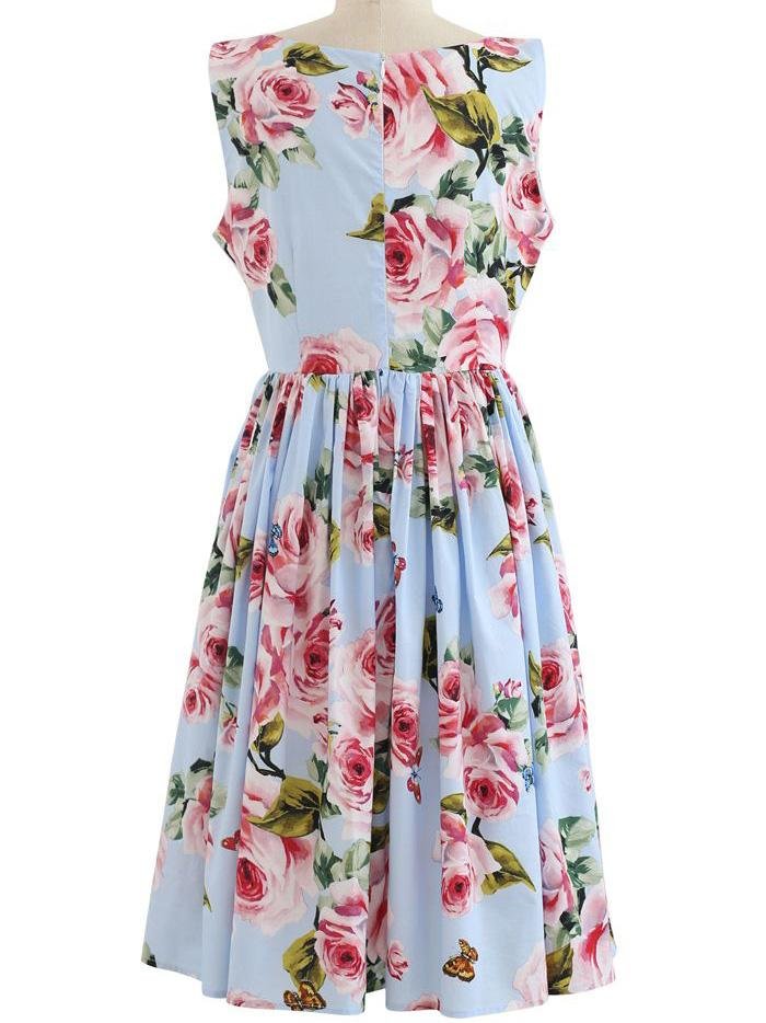 Blooming Pink Rose Printed Pleated Cotton Dress In Blue