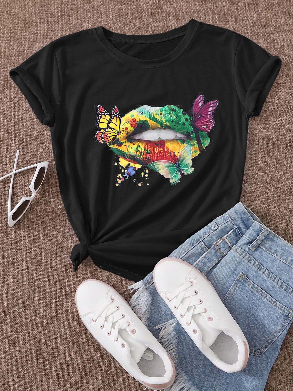 Butterfly & Colorful Mouth Print Tee
