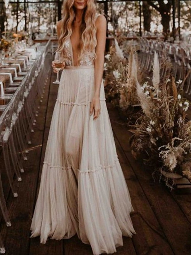 Beach Sexy Boho Wedding Dresses A-Line V Neck Sleeveless Floor Length Tulle Bridal Gowns With Appliques 2023 Summer Wedding Party, Women's Clothing