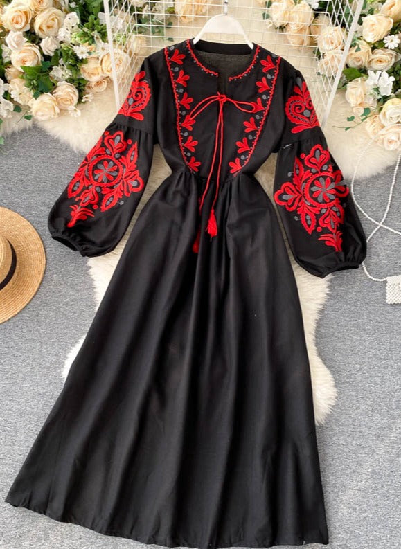 MARIA EMBROIDERED DRESS