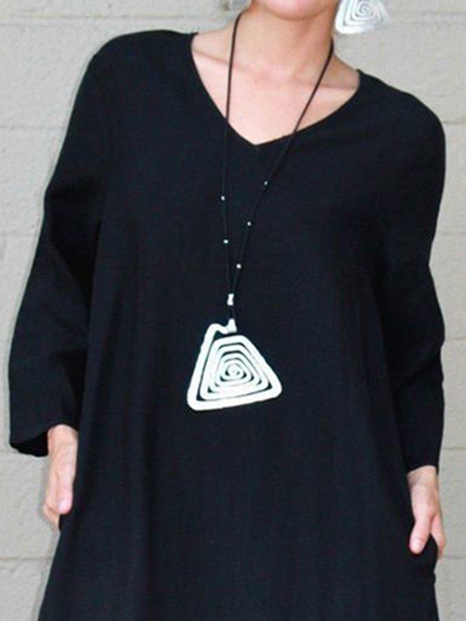 Black Paneled Shift 3/4 Sleeve V Neck Dresses