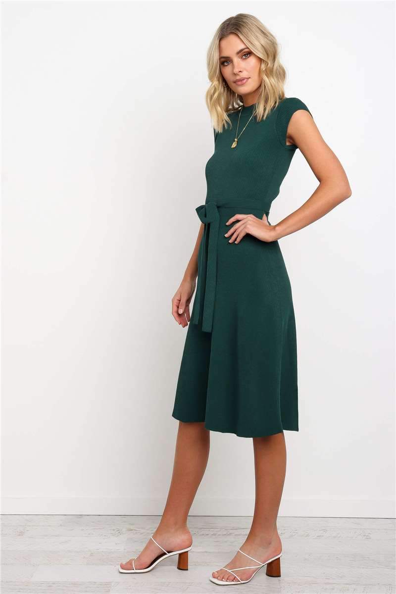 Elegant Short Sleeve Round-Neck Skater Dresses