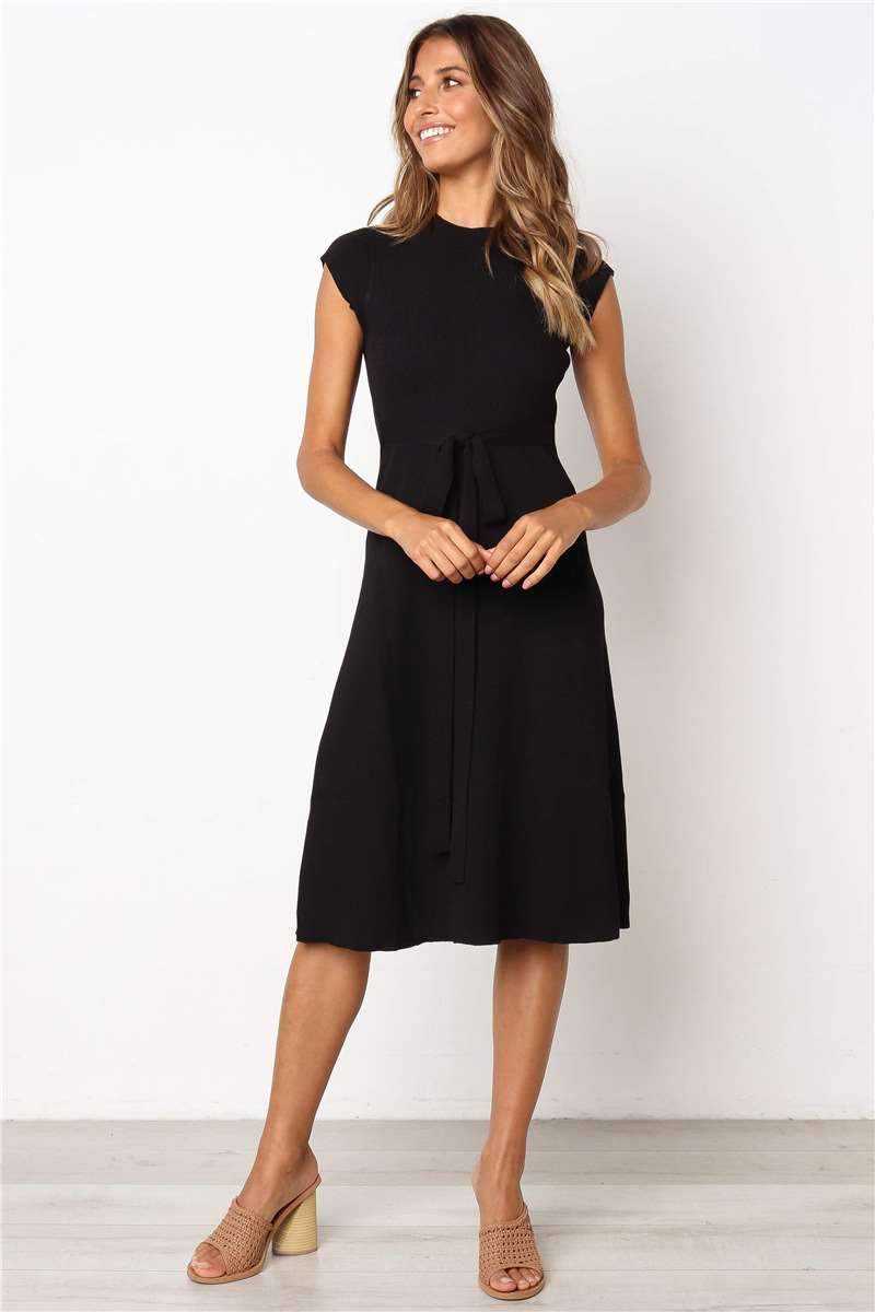 Elegant Short Sleeve Round-Neck Skater Dresses