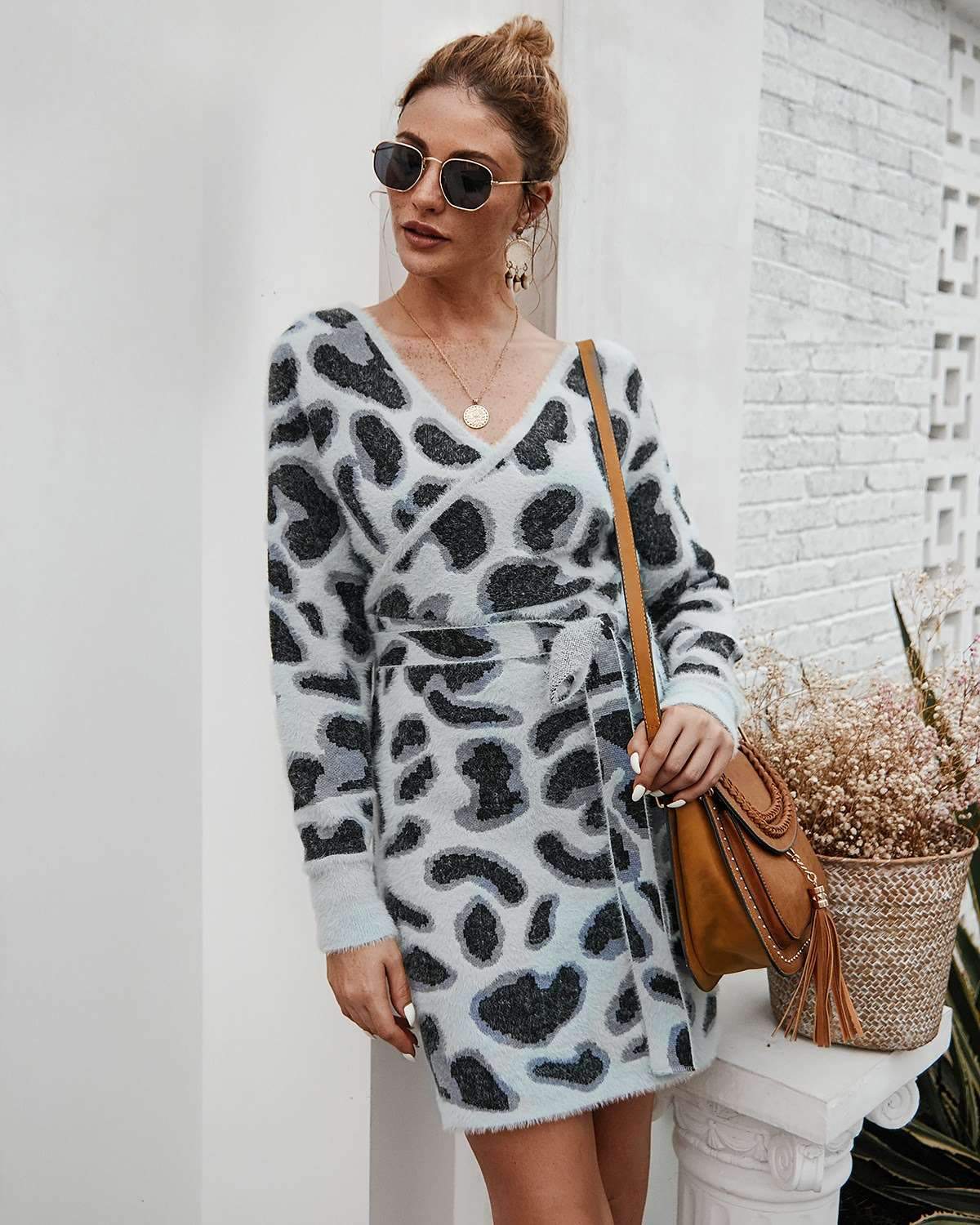 Fashion Plush Point Print Long sleeve V nevk Skater Dresses