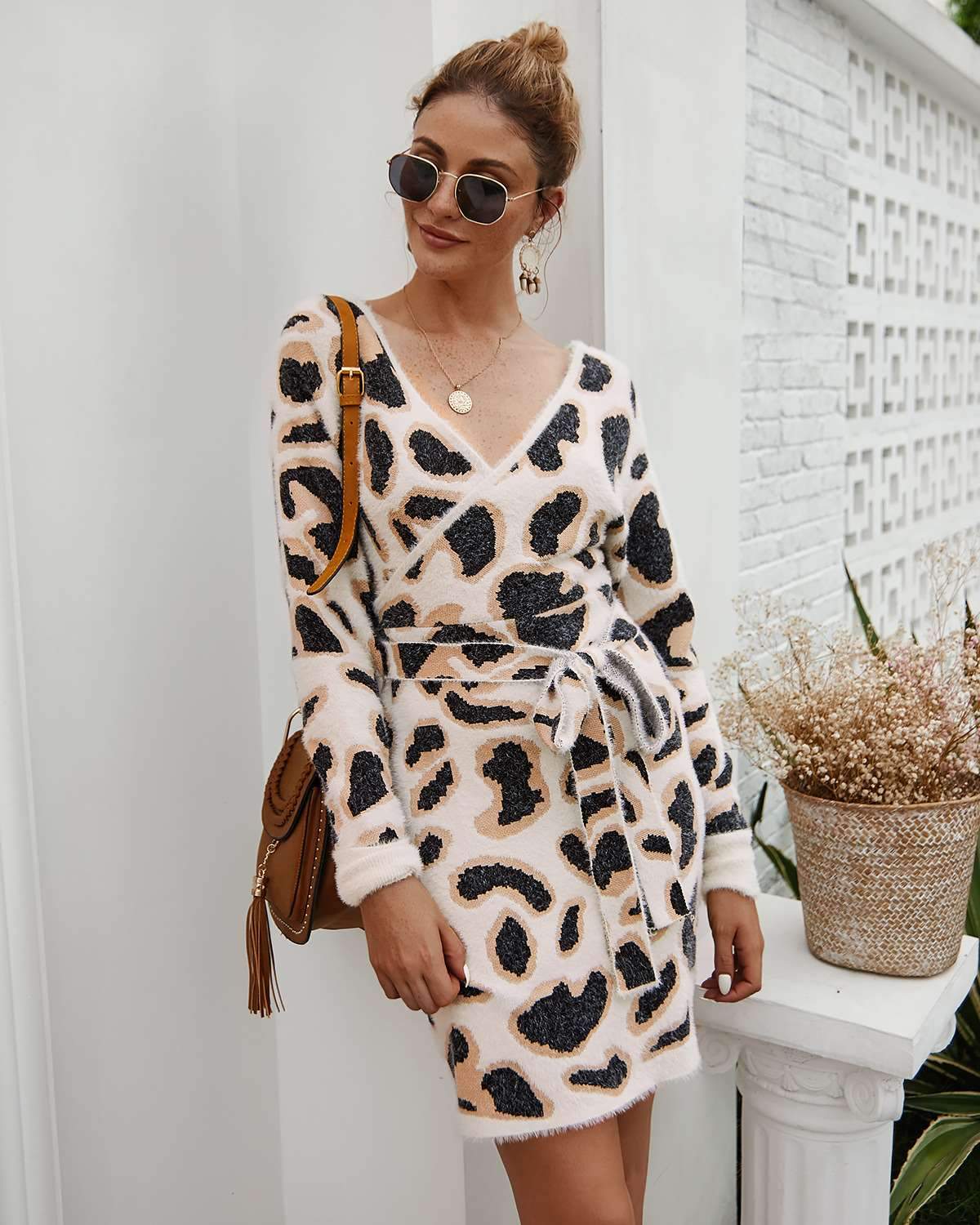 Fashion Plush Point Print Long sleeve V nevk Skater Dresses