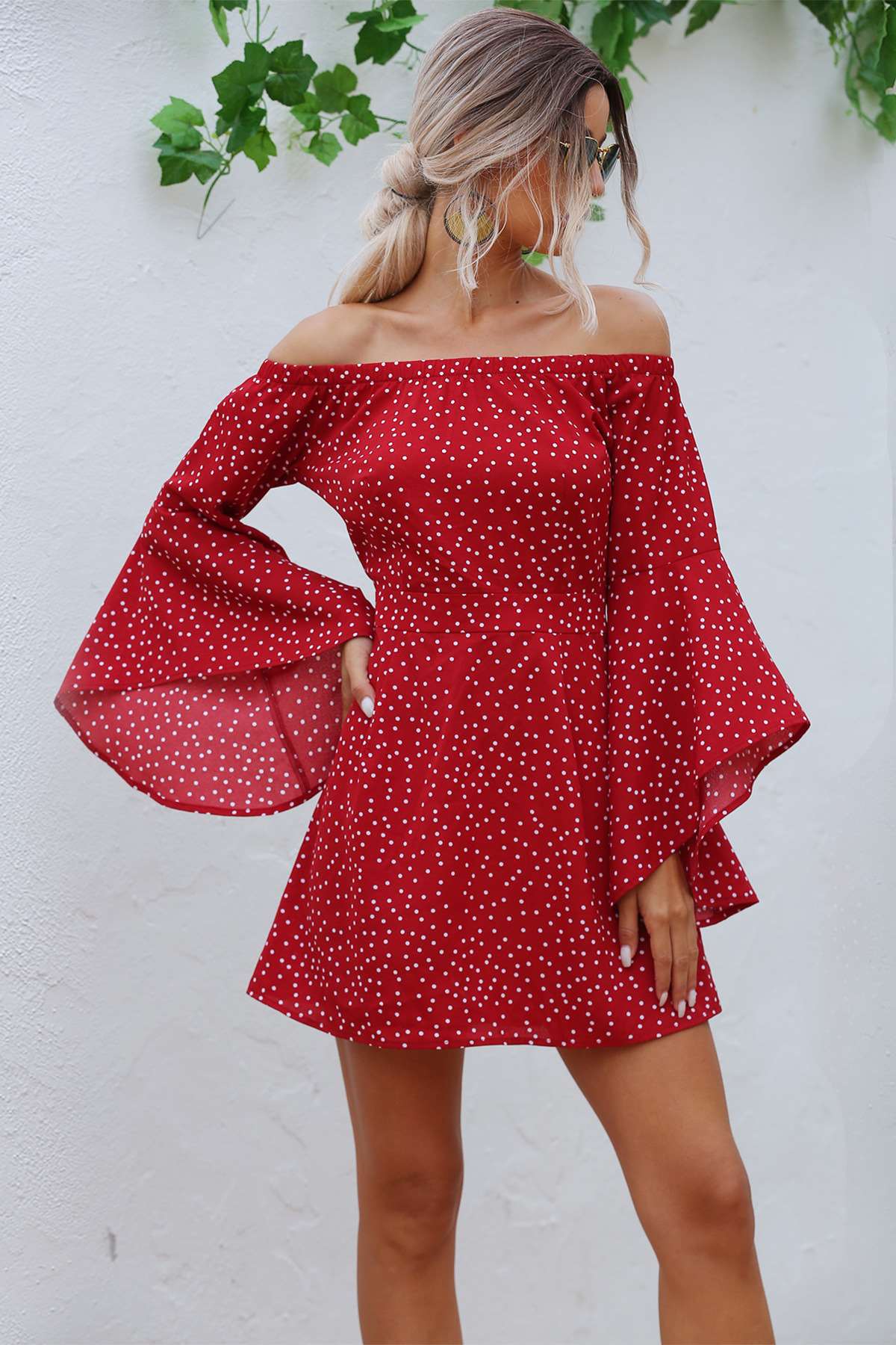 Fashion One shoulder Long sleeve Point print Shift Dresses