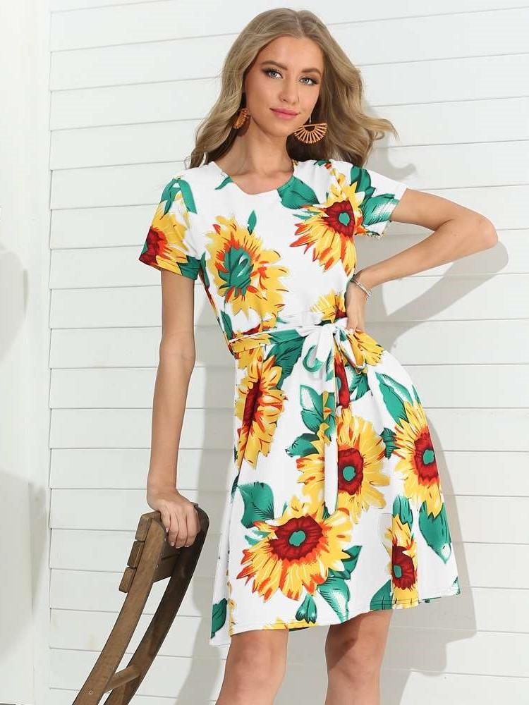 Fashion Print Round neck Lacing Short sleeve Skater Dresses