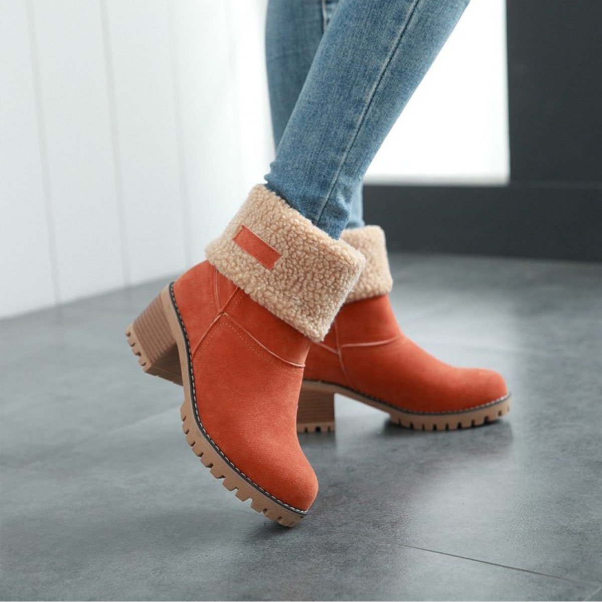 Plain Chunky Mid Heeled Date Ankle Boots